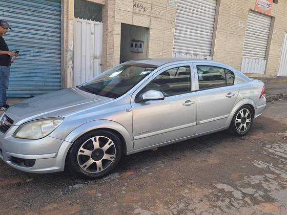 CHEVROLET VECTRA 2.0 MPFI ELITE 8V 140CV FLEX 4P AUTOMÁTICO CHEVROLET VECTRA 2.0 MPFI ELITE 8V 140CV FLEX 4P AUTOMÁTICO
